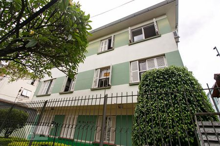 Apartamento à venda com 55m², 1 quarto e sem vagaFachada