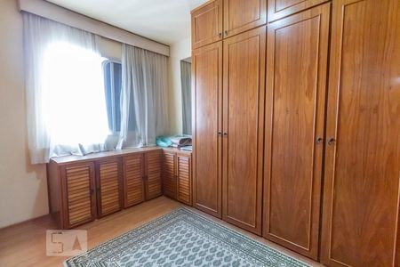 Apartamento à venda com 244m², 3 quartos e 3 vagasSuíte 1