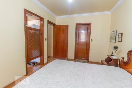 Apartamento à venda com 244m², 3 quartos e 3 vagasSuíte 1