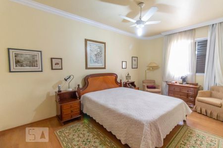 Apartamento à venda com 244m², 3 quartos e 3 vagasSuíte 1