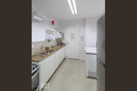 Apartamento à venda com 89m², 3 quartos e 2 vagas Apartamento à venda com 89m², 3 quartos e 2 vagasSalão de jogos
