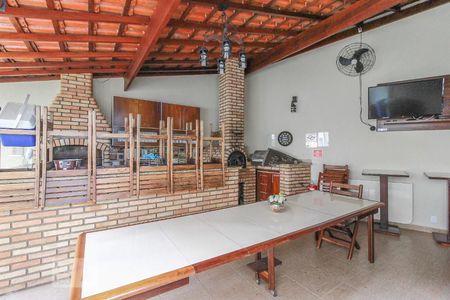 Apartamento à venda com 89m², 3 quartos e 2 vagas Apartamento à venda com 89m², 3 quartos e 2 vagasChurrasqueira