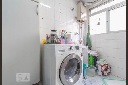 Apartamento à venda com 89m², 3 quartos e 2 vagas Apartamento à venda com 89m², 3 quartos e 2 vagasLavanderia