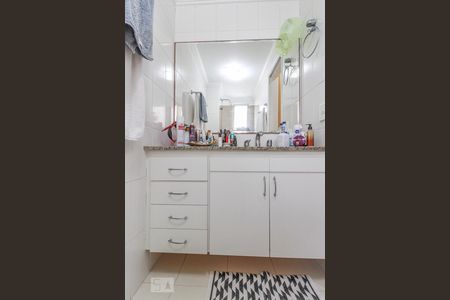 Apartamento à venda com 89m², 3 quartos e 2 vagas Apartamento à venda com 89m², 3 quartos e 2 vagasBanheiro da Suíte