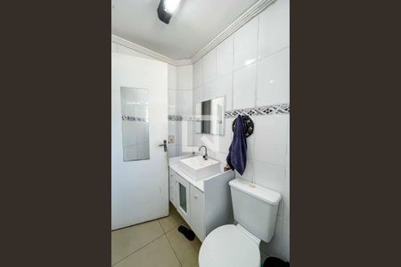 Apartamento para alugar com 50m², 2 quartos e 1 vaga Apartamento para alugar com 50m², 2 quartos e 1 vagaBanheiro