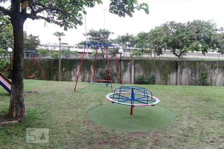 Apartamento à venda com 57m², 2 quartos e 1 vagaÁrea Comum - Playground