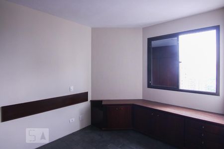 Suíte de apartamento à venda com 2 quartos, 75m² em Pompeia, São Paulo