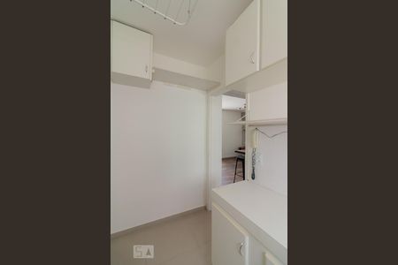 Apartamento à venda com 107m², 3 quartos e 1 vagaÁrea de Serviço