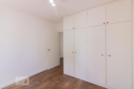 Apartamento à venda com 107m², 3 quartos e 1 vagaQuarto 2
