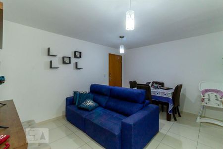 Sala de apartamento para alugar com 2 quartos, 51m² em Cascadura, Rio de Janeiro