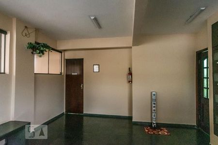 Apartamento para alugar com 72m², 2 quartos e 1 vagaÁrea comum - Salão de festas