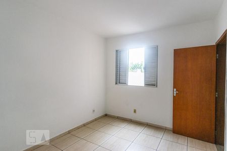 Apartamento para alugar com 72m², 2 quartos e 1 vagaQuarto 2