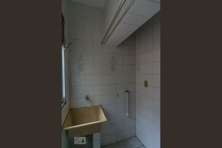 Apartamento para alugar com 72m², 2 quartos e 1 vagaÁrea de Serviço