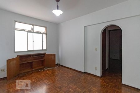 Apartamento para alugar com 39m², 1 quarto e 1 vagaSala