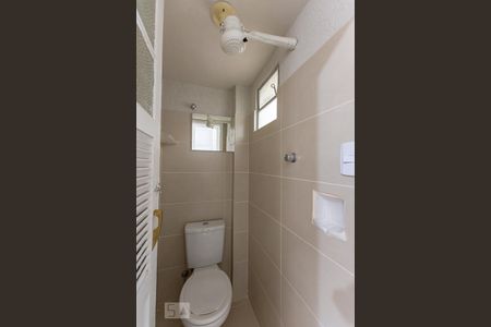 Apartamento para alugar com 60m², 1 quarto e sem vaga Apartamento para alugar com 60m², 1 quarto e sem vagaBanheiro de Serviço