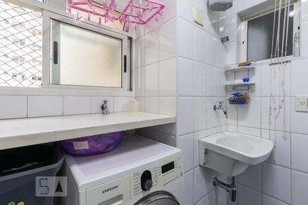 Apartamento para alugar com 128m², 3 quartos e 2 vagas Apartamento para alugar com 128m², 3 quartos e 2 vagasArea de Serviço