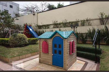 Apartamento para alugar com 128m², 3 quartos e 2 vagas Apartamento para alugar com 128m², 3 quartos e 2 vagasPlayground