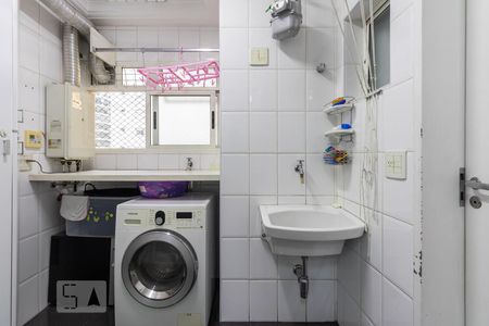 Apartamento para alugar com 128m², 3 quartos e 2 vagas Apartamento para alugar com 128m², 3 quartos e 2 vagasArea de Serviço