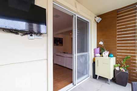 Apartamento para alugar com 128m², 3 quartos e 2 vagas Apartamento para alugar com 128m², 3 quartos e 2 vagasVaranda