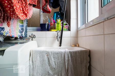 Apartamento para alugar com 70m², 2 quartos e sem vagaÁrea de serviço