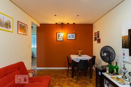 Apartamento para alugar com 70m², 2 quartos e sem vagaSala