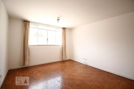 Sala de casa à venda com 3 quartos, 133m² em Planalto Paulista, São Paulo