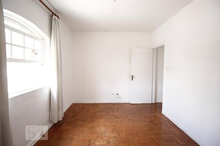 Casa à venda com 133m², 3 quartos e 1 vaga Casa à venda com 133m², 3 quartos e 1 vagaQuarto
