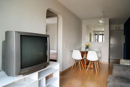 Sala de apartamento para alugar com 2 quartos, 60m² em Jardim Oriental, São Paulo