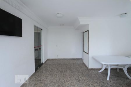 Apartamento à venda com 79m², 2 quartos e 1 vagaSalão de festas