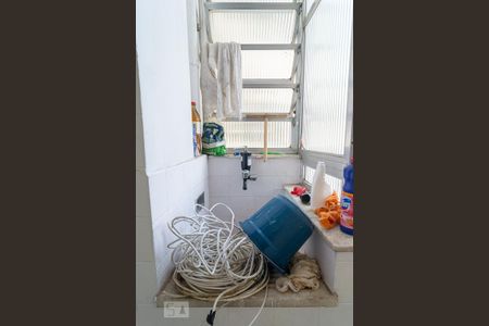 Área de Serviço de apartamento para alugar com 2 quartos, 80m² em Centro, Niterói