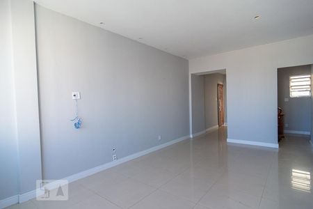 Apartamento para alugar com 80m², 2 quartos e sem vaga Apartamento para alugar com 80m², 2 quartos e sem vagaSala