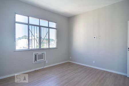 Apartamento para alugar com 80m², 2 quartos e sem vaga Apartamento para alugar com 80m², 2 quartos e sem vagaQuarto 1