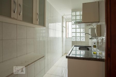 Cozinha de apartamento para alugar com 2 quartos, 46m² em Jabaquara, São Paulo