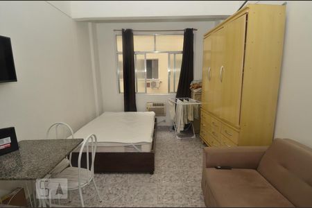 Sala de kitnet/studio à venda com 1 quarto, 28m² em Centro, Rio de Janeiro