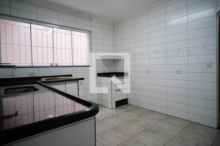 Cozinha de casa para alugar com 3 quartos, 200m² em Vila Ponte Rasa, São Paulo