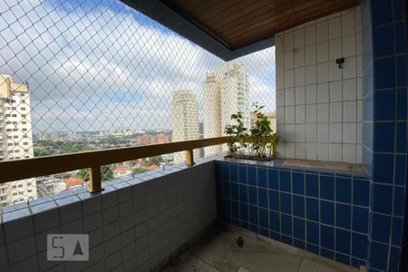 Apartamento para alugar com 92m², 3 quartos e 2 vagasVaranda