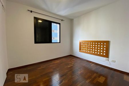 Apartamento para alugar com 92m², 3 quartos e 2 vagasQuarto 3