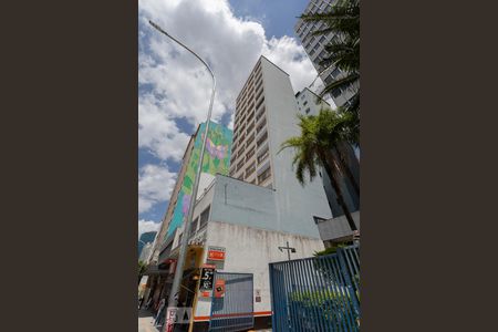 Apartamento à venda com 60m², 4 quartos e sem vagaFachada