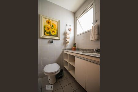 Apartamento à venda com 90m², 2 quartos e 1 vagaBanheiro da Suíte 2