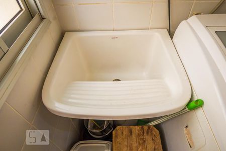 Apartamento à venda com 90m², 2 quartos e 1 vagaÁrea de Serviço