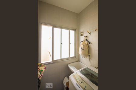 Apartamento à venda com 90m², 2 quartos e 1 vagaÁrea de Serviço