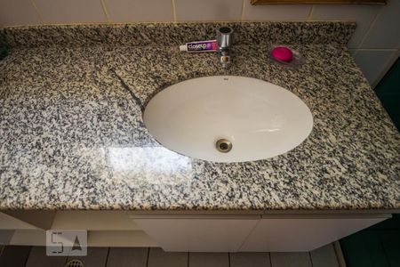 Apartamento à venda com 90m², 2 quartos e 1 vagaBanheiro da Suíte 2