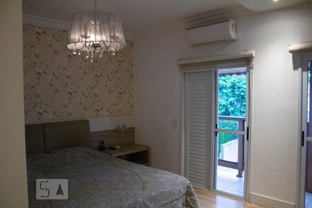 Casa de condomínio à venda com 402m², 4 quartos e 5 vagas