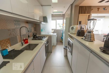 Cozinha de apartamento à venda com 1 quarto, 62m² em Vila Anglo Brasileira, São Paulo