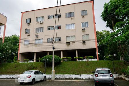 Apartamento para alugar com 80m², 2 quartos e 1 vagaFachada