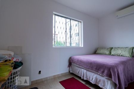 Quarto 2 de apartamento para alugar com 2 quartos, 80m² em Taquara, Rio de Janeiro