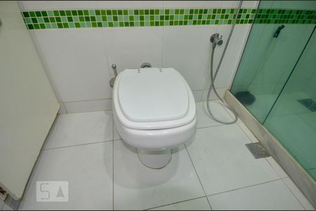 Apartamento à venda com 80m², 2 quartos e sem vaga Apartamento à venda com 80m², 2 quartos e sem vagaBanheiro