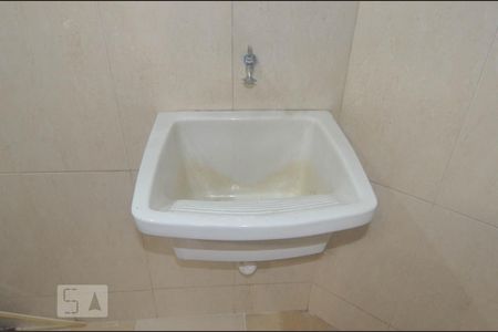 Apartamento à venda com 80m², 2 quartos e sem vaga Apartamento à venda com 80m², 2 quartos e sem vagaÁrea de serviço