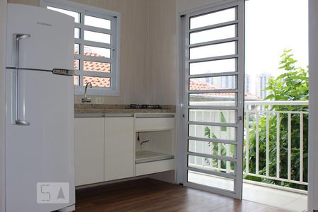 Casa para alugar com 34m², 1 quarto e 1 vagaSala e cozinha