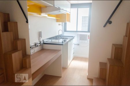 Quarto/Cozinha de kitnet/studio para alugar com 1 quarto, 12m² em Campos Elíseos, São Paulo